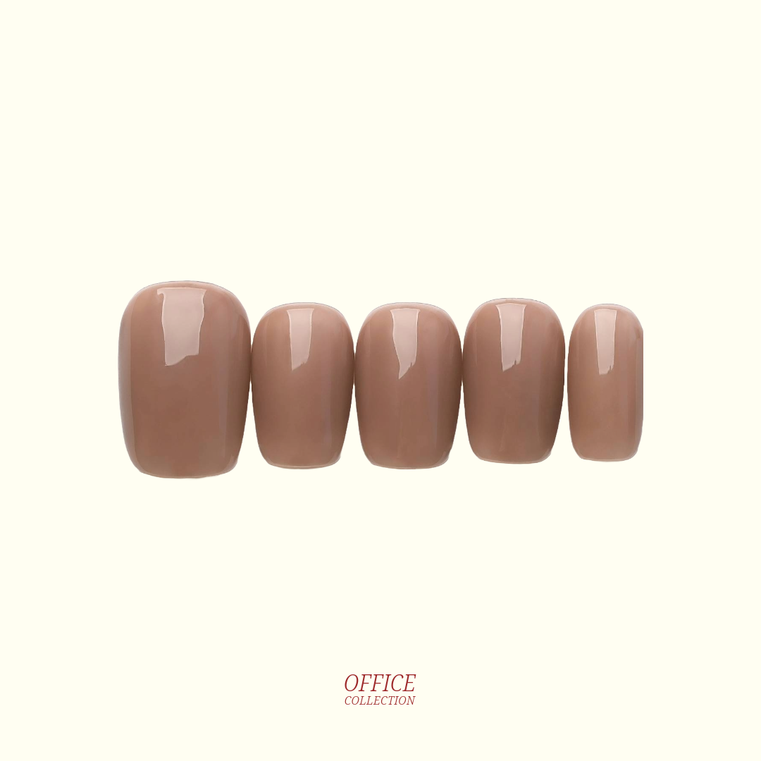 Coffee Break single-colour press-on nails — warm mocha brown, square shape | Ochic