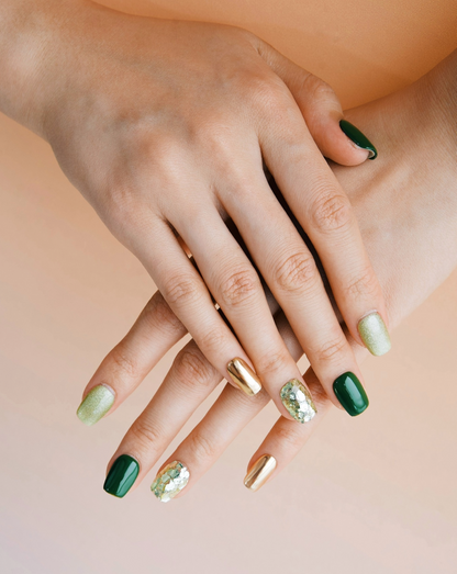 Evergreen Glam glitter press-on nails — forest green with gold glitter | Ochic