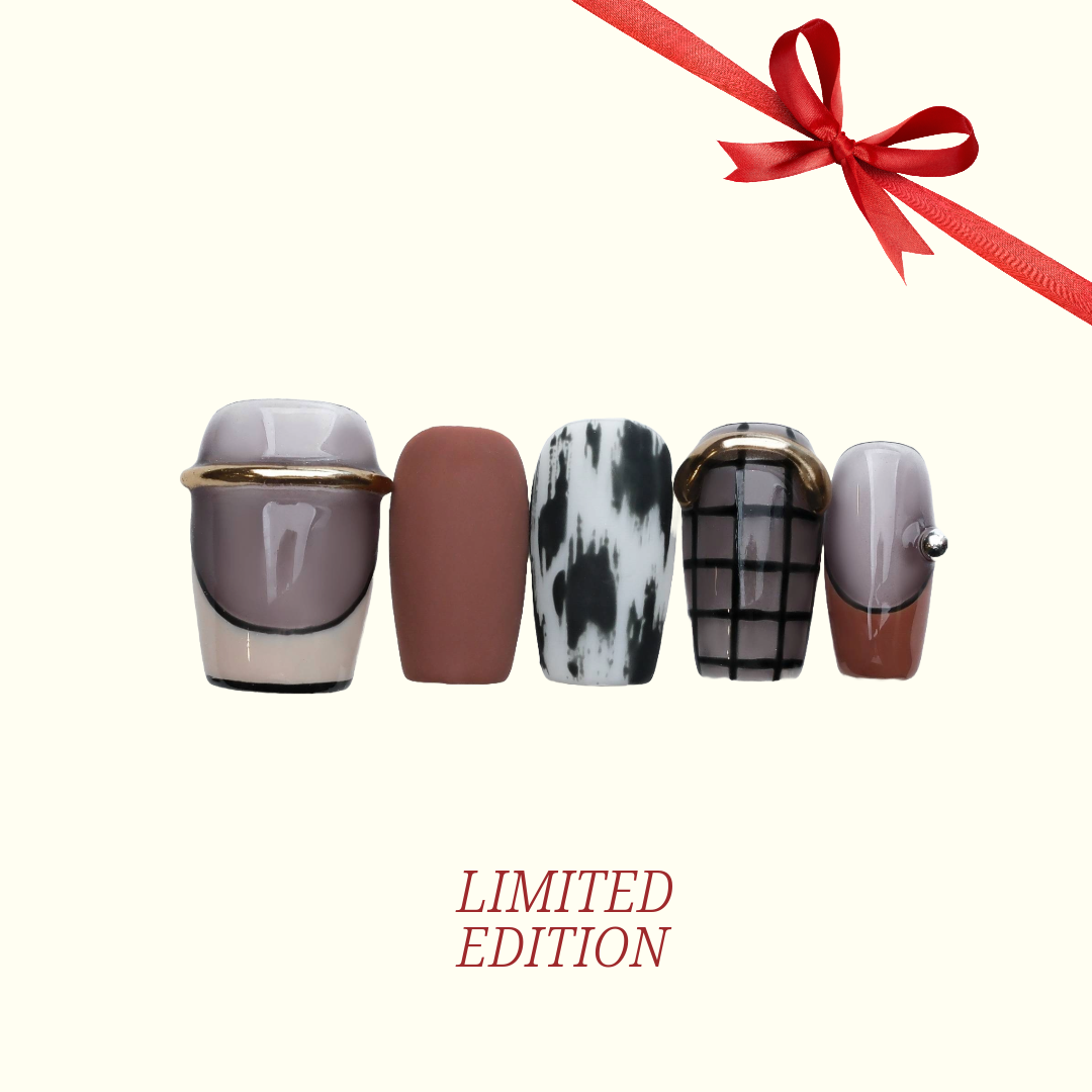 Gingerbread Christmas 3D press-on nails — warm brown festive nail art | Ochic